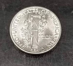 1943 MERCURY DIME UNC