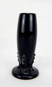 lot 8 image: Black Bud Vase