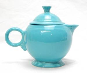 lot 9 image: Large Turquoise Tea Pot
