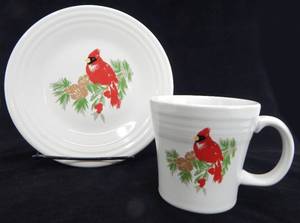 lot 14 image: New Belk Exclusive Holiday Cardinal Luncheon Plate and Tapered Mug