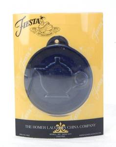 lot 39 image: New 2012 Cobalt Limited Edition HLCCA Teapot Ornament