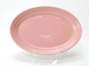 lot 32 image: Small Rose Oval Platter