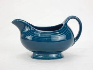 lot 69 image: Juniper Sauceboat Gravy Boat