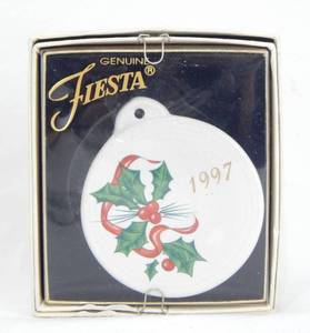 lot 90 image: New 1997 Holly with Ribbon Ornament
