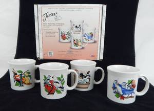lot 101 image: Twelve Days of Christmas 1st in the Series Java Mug Set in Box