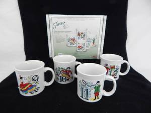 lot 103 image: Twelve Days of Christmas 3rd in the Series Java Mug Set in Box