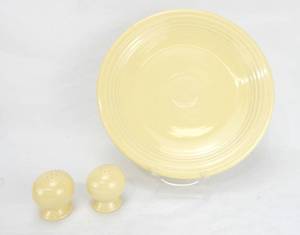 lot 58 image: Yellow Chop Plate and Salt and Pepper Set