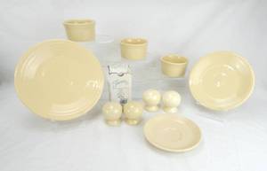 lot 138 image: Lot of Ivory