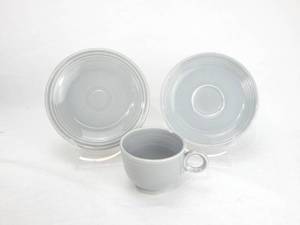 lot 157 image: Lot of Vintage Gray