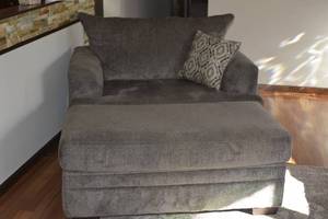 Linen Loveseat matches lot 1 with foot rest