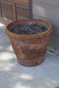 2 matching planters