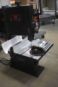 Band saw