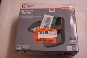 Flood light