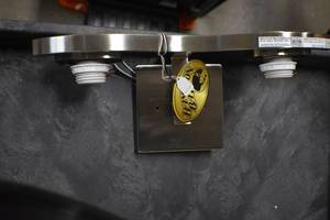 Vanity fixture