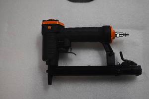 Crown Stapler