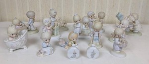 Collection of 13 Vintage Collectable Figurines Precious Moments and Jonathan & David
