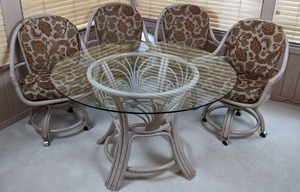 5-Piece 4 Seasons Patio Dining Set