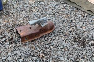lot 515 image: Hitch 1-78 Coupler