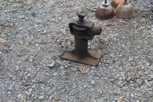 lot 548 image: Vintage Screw Jack