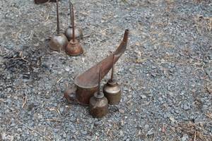 lot 550 image: Lot of (3) Vintage Oiler Cans