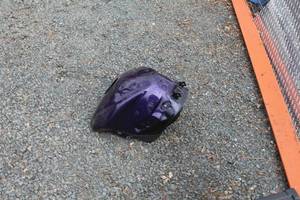 lot 578 image: Motorcycle Gas Tank for 2008 Yamaha R6