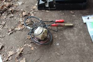 lot 590 image: Vintage Dremel 4412F 12V Electric Fishscaler