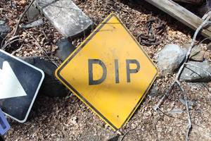 lot 453 image: Metal Sign - DIP