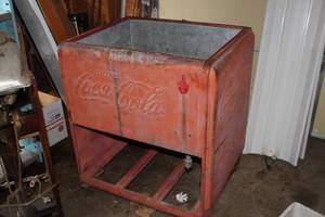 lot 388 image: Coca-Cola Cooler