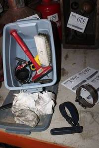 lot 1631 image: Oil Filter Wrenches, Scrapers (in tote)