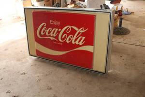 lot 386 image: Coca-Cola Wall Light Up