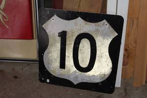 lot 452 image: Metal Sign - Highway 10