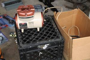 lot 1687 image: Sprayit 600-9 Diaphragm Sprayer