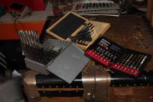 lot 1720 image: Lot of (3) Drill Bit Sets