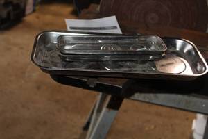 lot 1729 image: Lot of (3) Magnetic Tool Trays