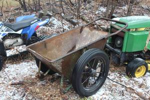 lot 425 image: Utility Cart