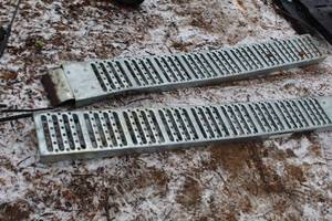 lot 420 image: Lot of (2) ATV Ramps