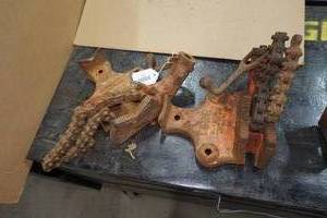 lot 114 image: 2 Ridgid BC-610A Chain Bench Vise - Up to 6