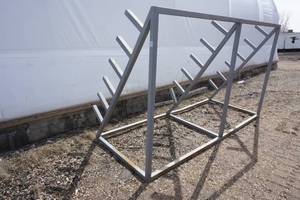 lot 130 image: Heavy Duty Pipe Rack