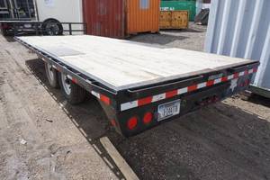 lot 4 image: 2013 PJ Trailers 20 Foot Flatbed Trailer - 14,000 Lb Capacity
