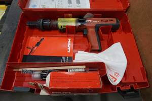 lot 75 image: Hilti DX351-BT Powder Actuated Fastener