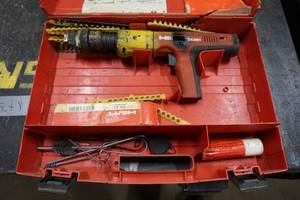 lot 29 image: Hilti DX351 Powder Actuated Fastener