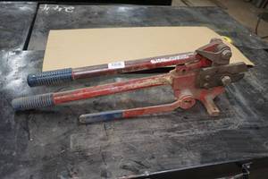 lot 80 image: Bohn-Combi Aero Strapmaster Multi Tool - CutsBendsTwistsPunches