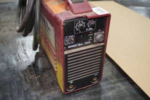 lot 68 image: Thermadyne Thermal Arc 130S DC Inverter Arc Welder