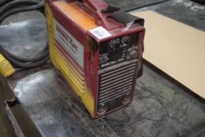 lot 37 image: Thermadyne Thermal Arc 130S DC Inverter Arc Welder