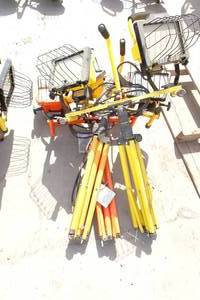 lot 146 image: Work Lights on Stands