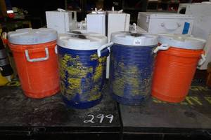lot 50 image: 4 Water Coolers