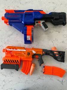 4 Nerf guns and Nerf bullets