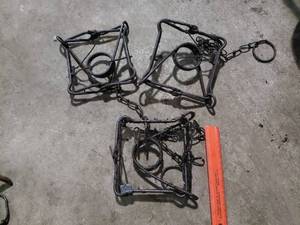 3 Conibear Traps