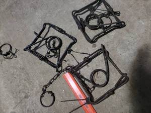 3 Conibear Traps