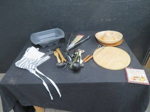 KITCHEN ITEMS
